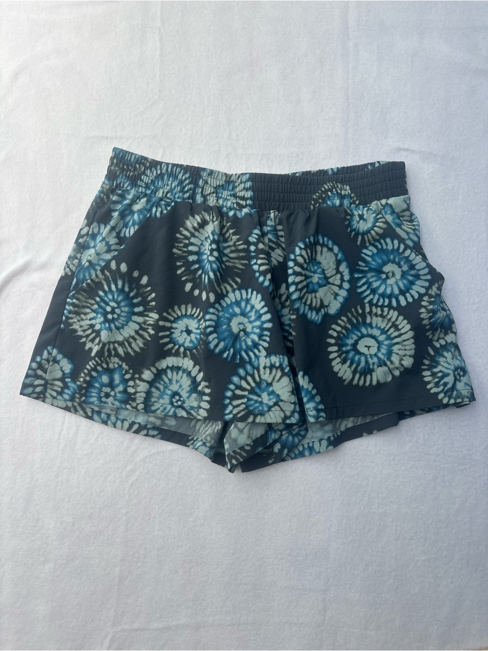 Toad&Co Blue & Cream Tie-Dye Athletic Shorts